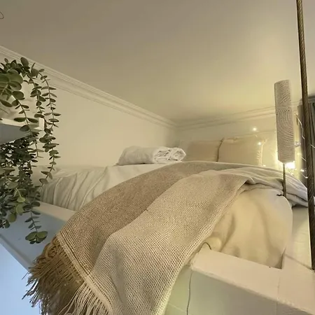 Apartman New 122 Mathieu Cosy Center *